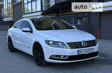 Купе Volkswagen CC / Passat CC 2012 в Жовкві