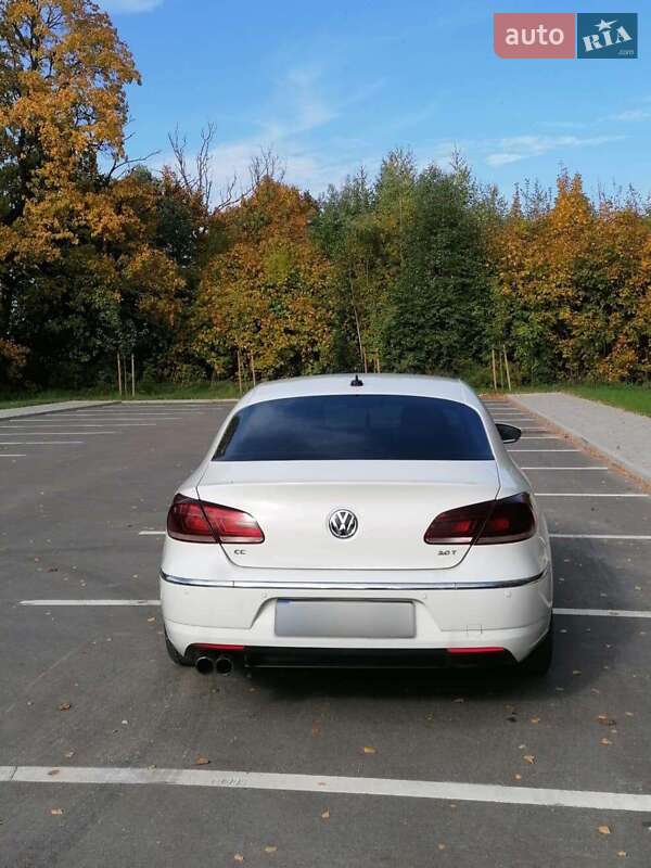 Купе Volkswagen CC / Passat CC 2012 в Миколаєві