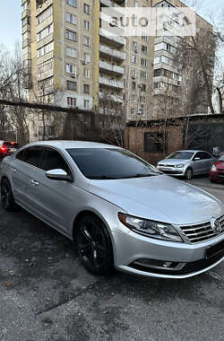 Купе Volkswagen CC / Passat CC 2013 в Дніпрі