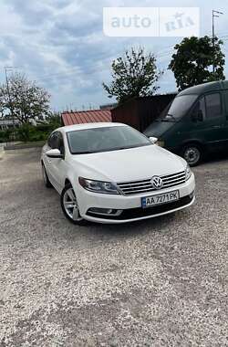 Купе Volkswagen CC / Passat CC 2012 в Києві