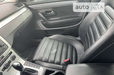 Купе Volkswagen CC / Passat CC 2013 в Львові