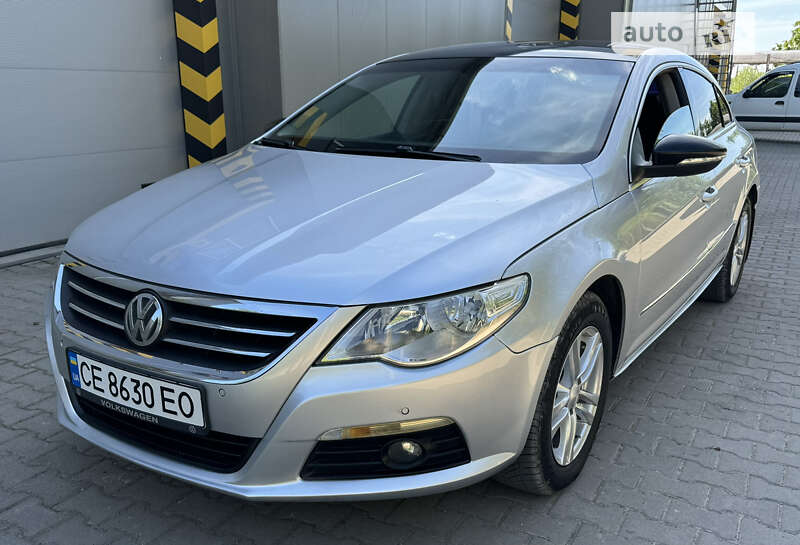 Купе Volkswagen CC / Passat CC 2010 в Кельменцах