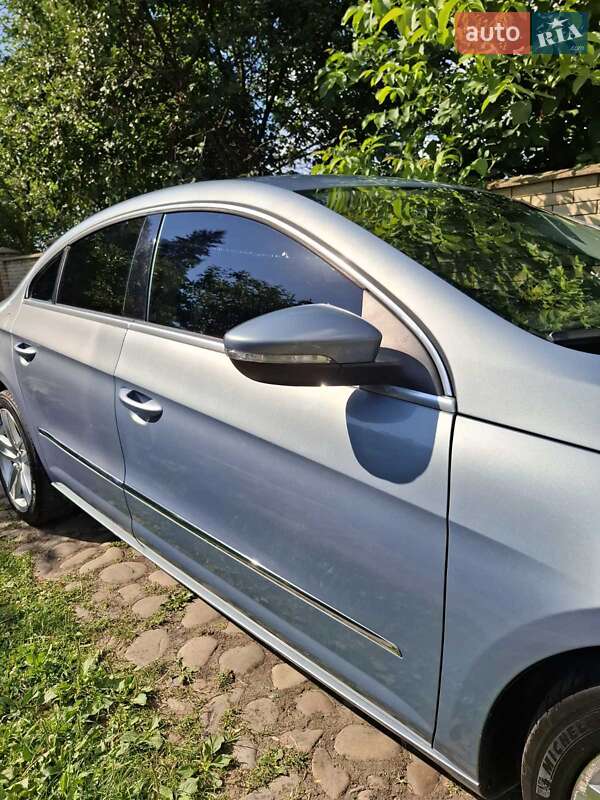 Купе Volkswagen CC / Passat CC 2013 в Ивано-Франковске