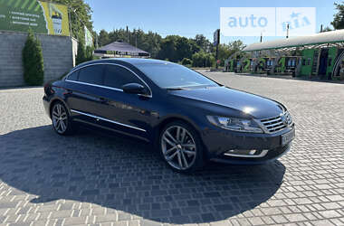 Купе Volkswagen CC / Passat CC 2012 в Киеве