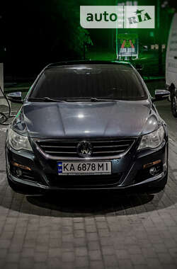 Купе Volkswagen CC / Passat CC 2009 в Києві