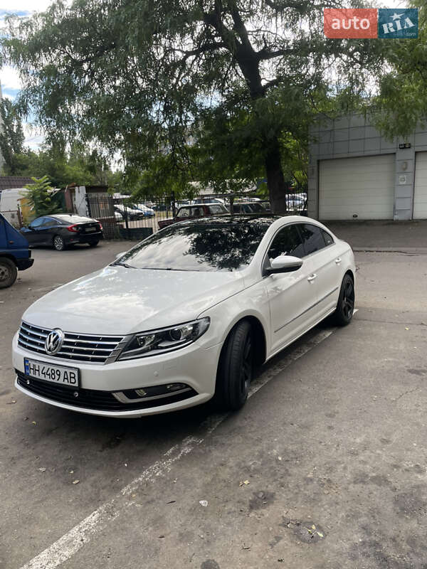 Купе Volkswagen CC / Passat CC 2012 в Одесі