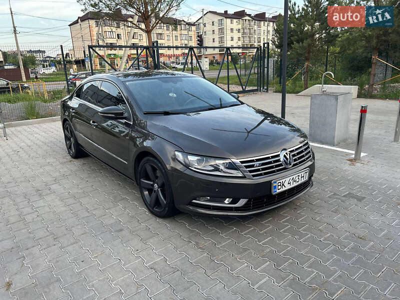 Купе Volkswagen CC / Passat CC 2013 в Ровно