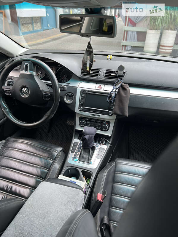 Купе Volkswagen CC / Passat CC 2008 в Києві