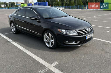 Купе Volkswagen CC / Passat CC 2012 в 