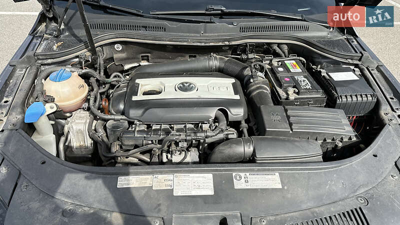 Купе Volkswagen CC / Passat CC 2012 в Черкассах