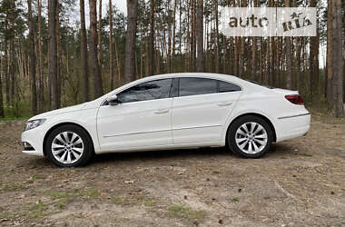 Купе Volkswagen CC / Passat CC 2012 в Киеве