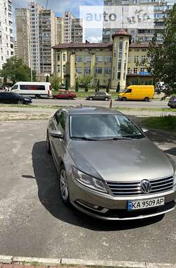 Купе Volkswagen CC / Passat CC 2012 в 
