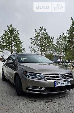 Купе Volkswagen CC / Passat CC 2012 в Ровно