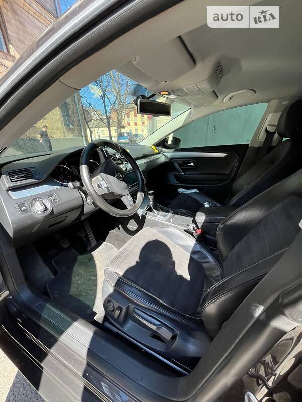 Купе Volkswagen CC / Passat CC 2010 в Харькове