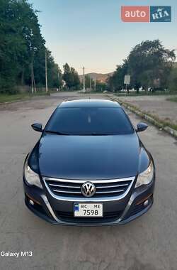 Купе Volkswagen CC / Passat CC 2010 в Бориславі