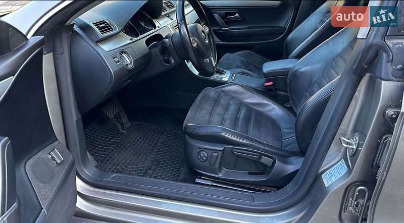Купе Volkswagen CC / Passat CC 2012 в Павлограді