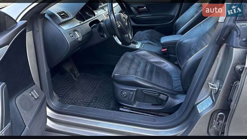 Купе Volkswagen CC / Passat CC 2012 в Павлограді