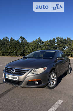 Купе Volkswagen CC / Passat CC 2010 в Кропивницком