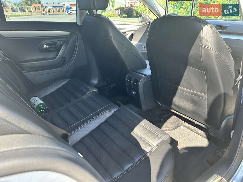 Купе Volkswagen CC / Passat CC 2012 в Виннице