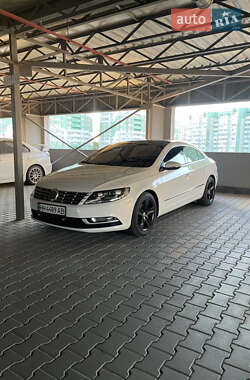 Купе Volkswagen CC / Passat CC 2012 в Одесі