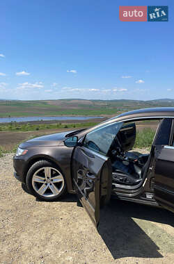 Купе Volkswagen CC / Passat CC 2013 в 