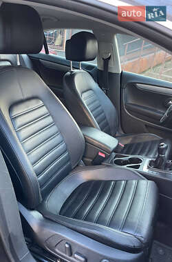 Купе Volkswagen CC / Passat CC 2013 в 