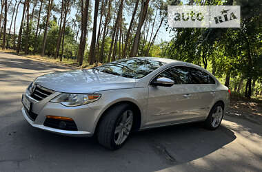 Купе Volkswagen CC / Passat CC 2010 в Черкасах