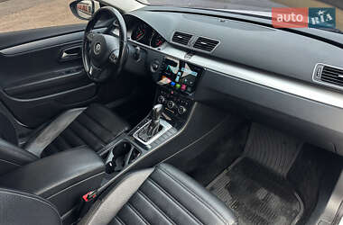 Купе Volkswagen CC / Passat CC 2013 в 