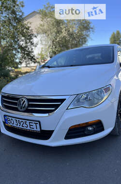 Купе Volkswagen CC / Passat CC 2010 в Зборові