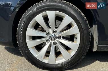 Купе Volkswagen CC / Passat CC 2014 в 