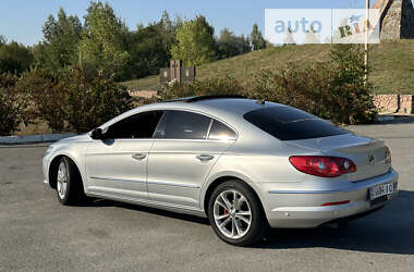 Купе Volkswagen CC / Passat CC 2011 в Звягеле