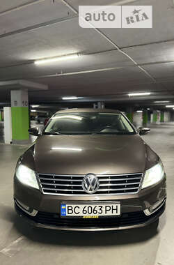 Купе Volkswagen CC / Passat CC 2013 в Львове