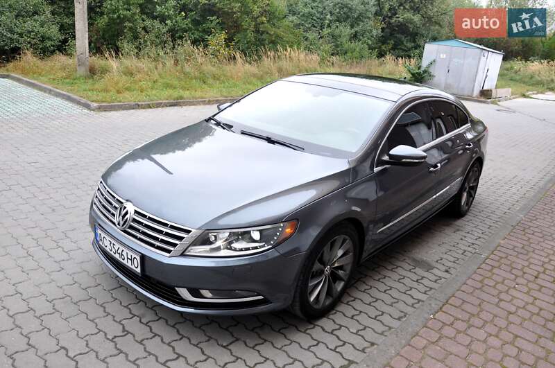 Купе Volkswagen CC / Passat CC 2013 в Львове