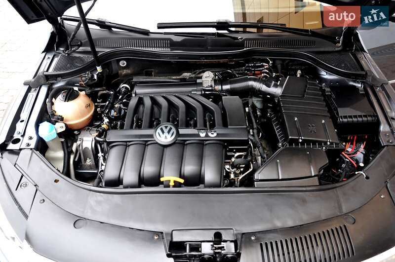 Купе Volkswagen CC / Passat CC 2013 в Львове