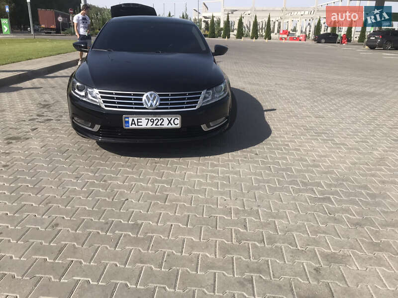 Купе Volkswagen CC / Passat CC 2012 в Боярке