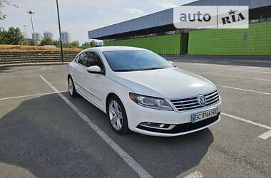 Купе Volkswagen CC / Passat CC 2013 в Киеве