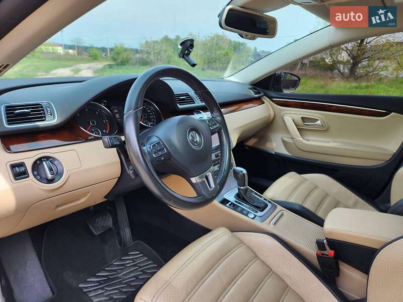 Купе Volkswagen CC / Passat CC 2013 в Киеве фото 10 Купе Volkswagen CC / Passat CC 2013 в Киеве