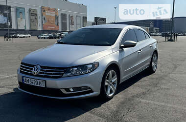 Купе Volkswagen CC / Passat CC 2012 в Киеве