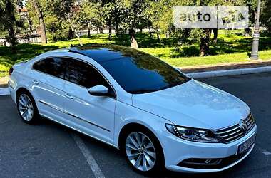 Купе Volkswagen CC / Passat CC 2015 в Одесі