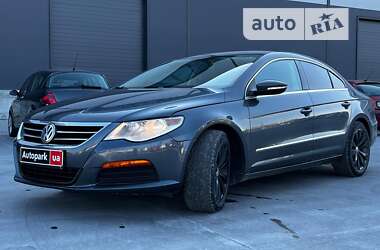 Купе Volkswagen CC / Passat CC 2011 в Львові