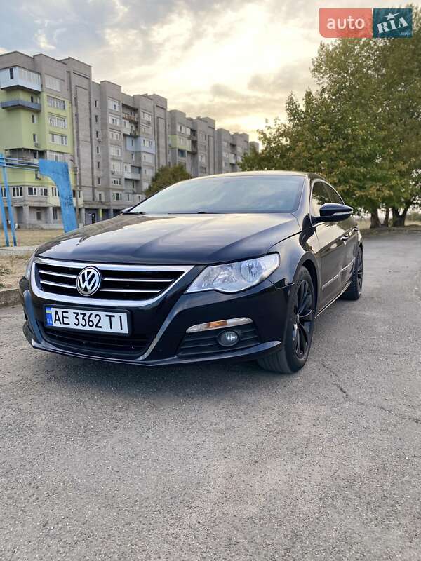 Купе Volkswagen CC / Passat CC 2010 в Вольногорске