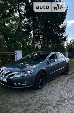 Купе Volkswagen CC / Passat CC 2012 в Тернополе