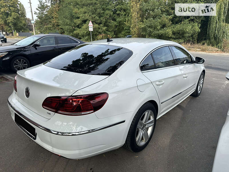 Купе Volkswagen CC / Passat CC 2015 в Киеве фото 12 Купе Volkswagen CC / Passat CC 2015 в Киеве