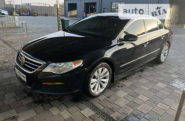 Купе Volkswagen CC / Passat CC 2010 в Полтаві