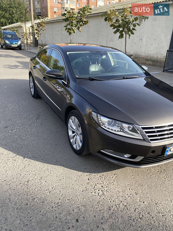 Купе Volkswagen CC / Passat CC 2016 в Полтаве