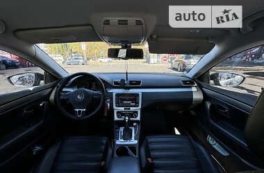 Купе Volkswagen CC / Passat CC 2011 в 