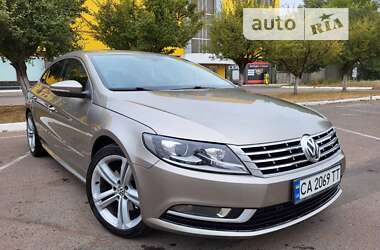Купе Volkswagen CC / Passat CC 2015 в 