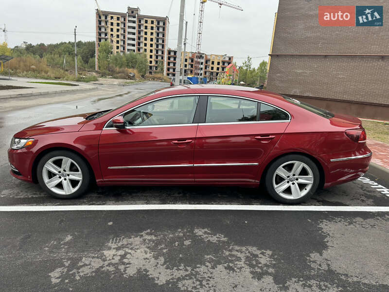 Купе Volkswagen CC / Passat CC 2013 в Чернигове
