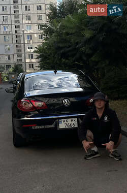 Купе Volkswagen CC / Passat CC 2012 в 