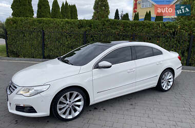 Купе Volkswagen CC / Passat CC 2010 в Львове